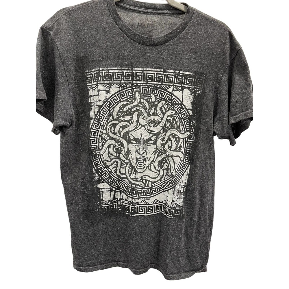 Medusa gray short sleeve tee shirt Unisex sized Medium